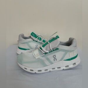 On cloudnova mens undyed white mint Size 11 mens shoes sneakers